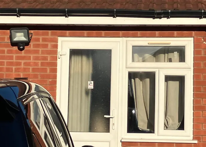 Dream Private Ensuite Apartment In Solihull Close To Birmingham Airport-City Centre And Nec